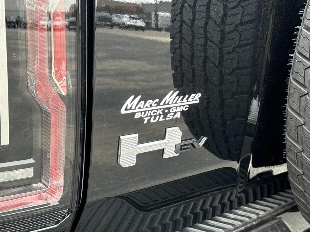 new 2026 GMC HUMMER EV SUV car, priced at $100,529