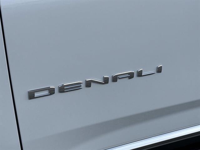 new 2026 GMC Yukon XL car, priced at $100,335