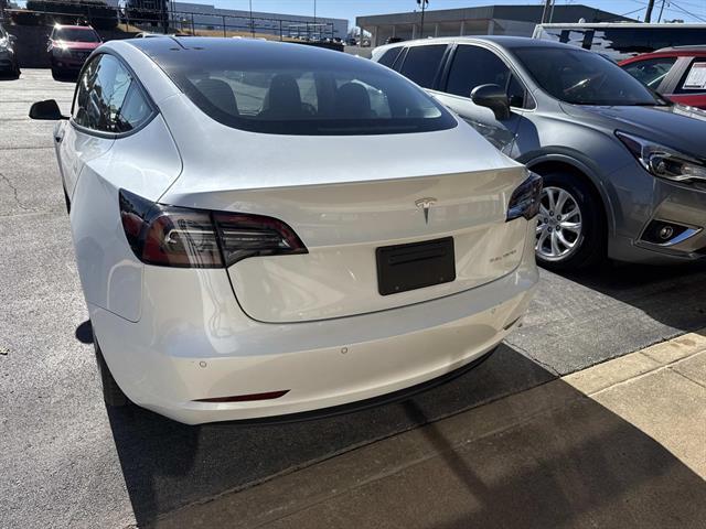 used 2022 Tesla Model 3 car