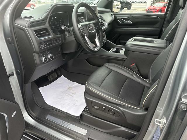 used 2023 GMC Yukon XL car, priced at $39,488