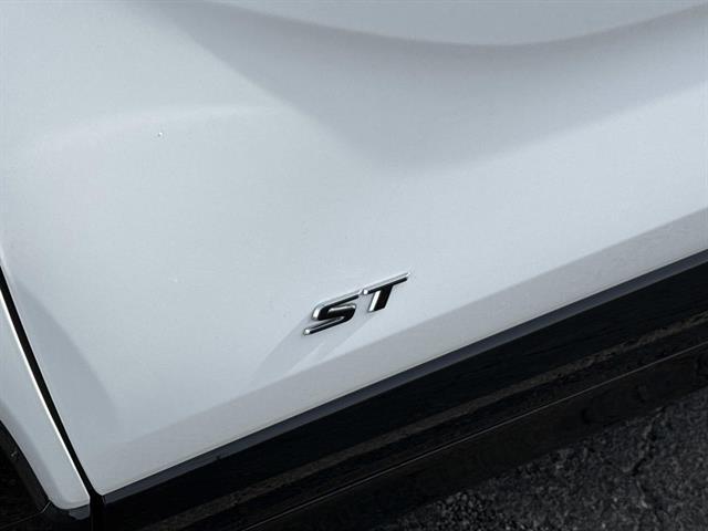 new 2026 Buick Encore GX car, priced at $29,490