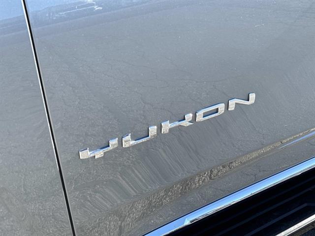 used 2025 GMC Yukon car, priced at $69,995