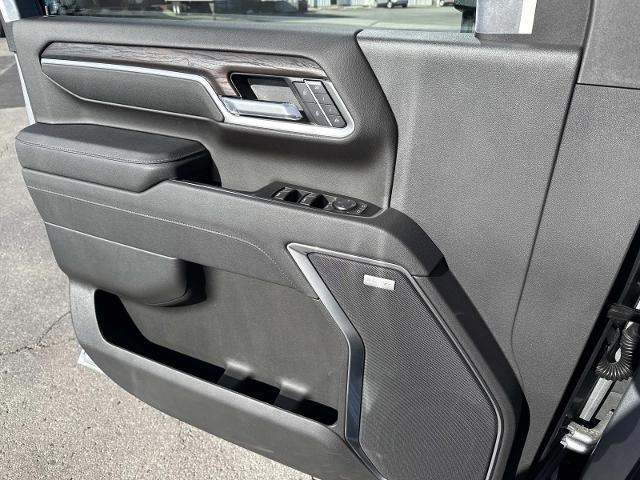 new 2026 GMC Sierra 2500 car, priced at $75,230