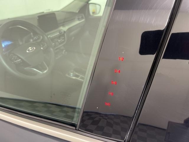 used 2022 Ford Escape car, priced at $26,999