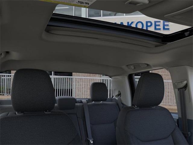 new 2025 Ford Maverick car, priced at $33,995