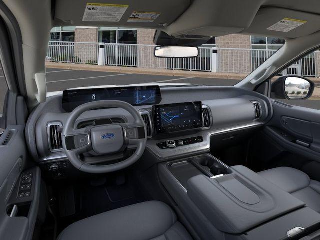 new 2026 Ford Expedition car, priced at $68,916