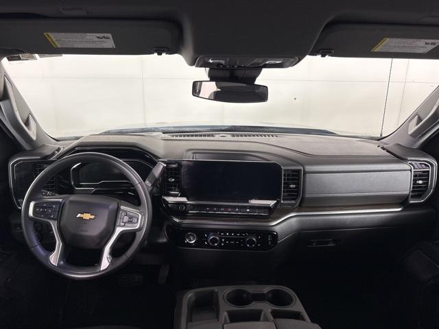 used 2023 Chevrolet Silverado 1500 car, priced at $31,999