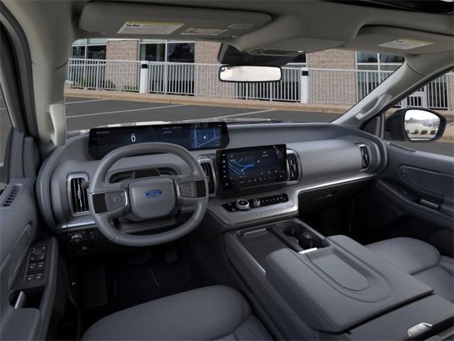 new 2025 Ford Expedition car, priced at $69,346