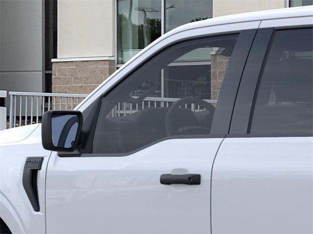 new 2025 Ford F-150 car, priced at $44,990