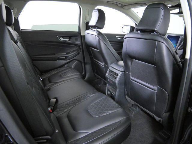 used 2024 Ford Edge car, priced at $31,999