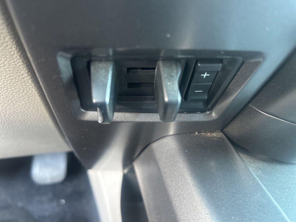 used 2015 Ford F-150 car, priced at $24,844