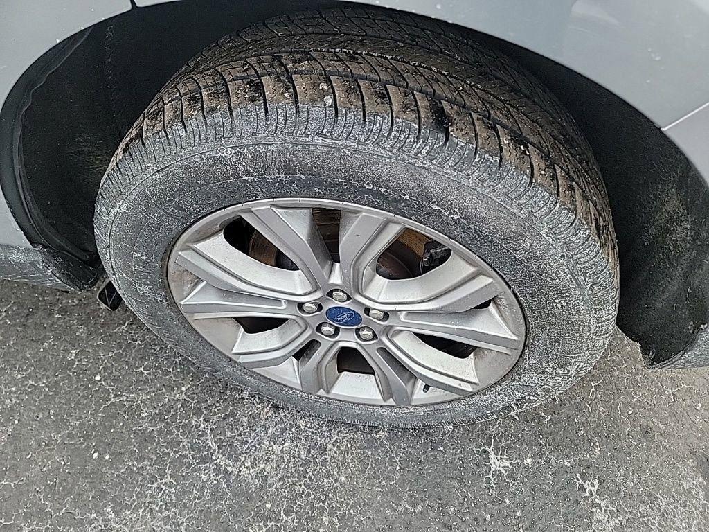 used 2022 Ford Edge car, priced at $23,488