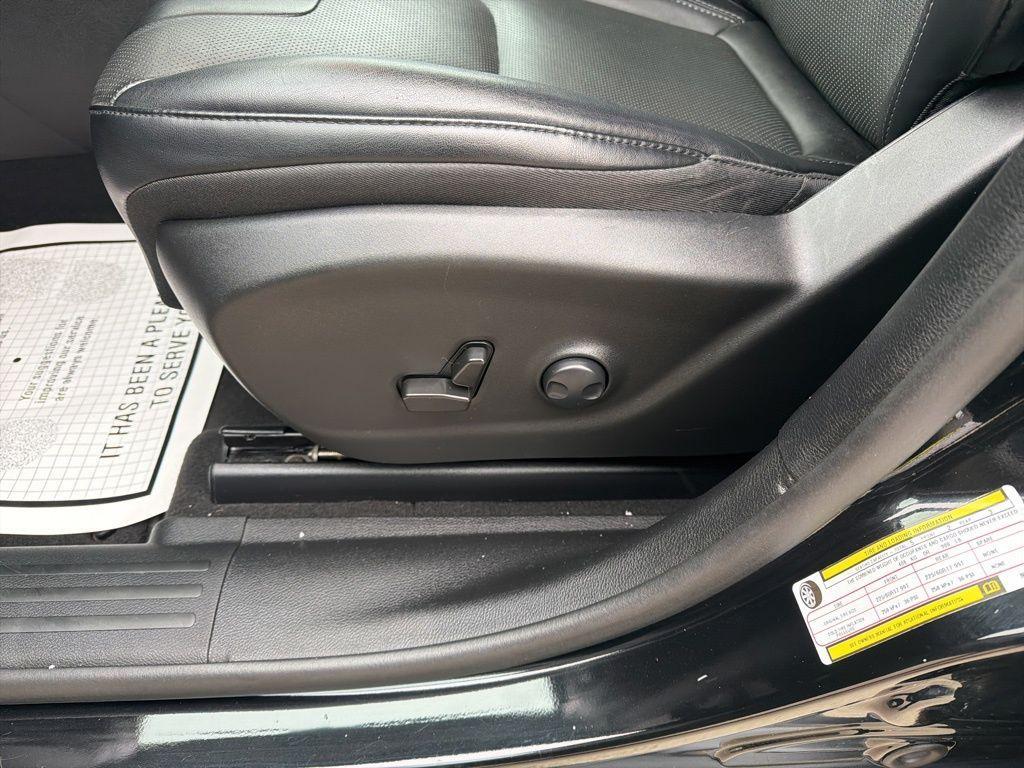 used 2022 Jeep Cherokee car, priced at $21,499