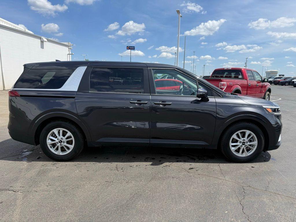 used 2024 Kia Carnival car, priced at $27,982