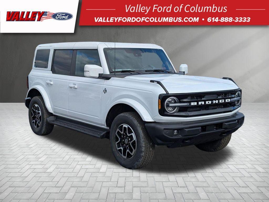 new 2025 Ford Bronco car, priced at $51,923