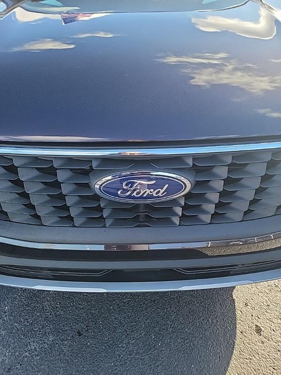 used 2023 Ford Escape car, priced at $23,999