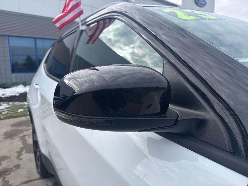 used 2023 Jeep Compass car, priced at $20,799