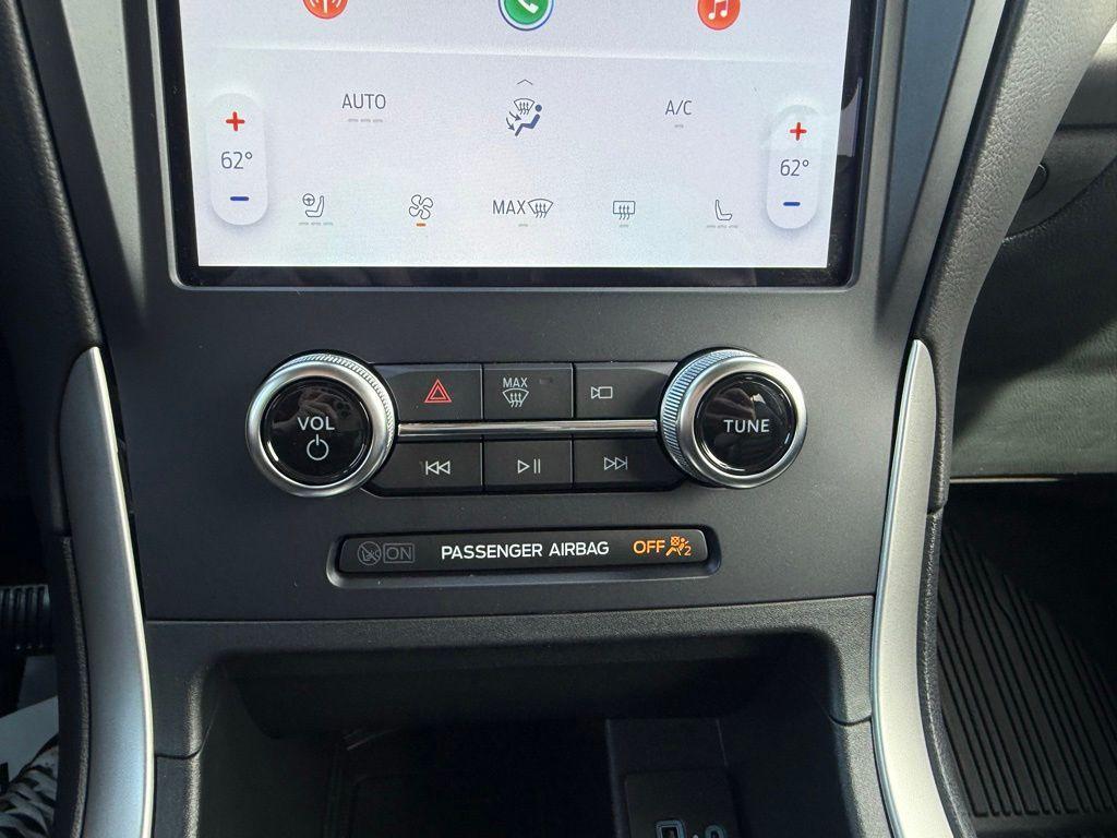 used 2023 Ford Edge car, priced at $28,256