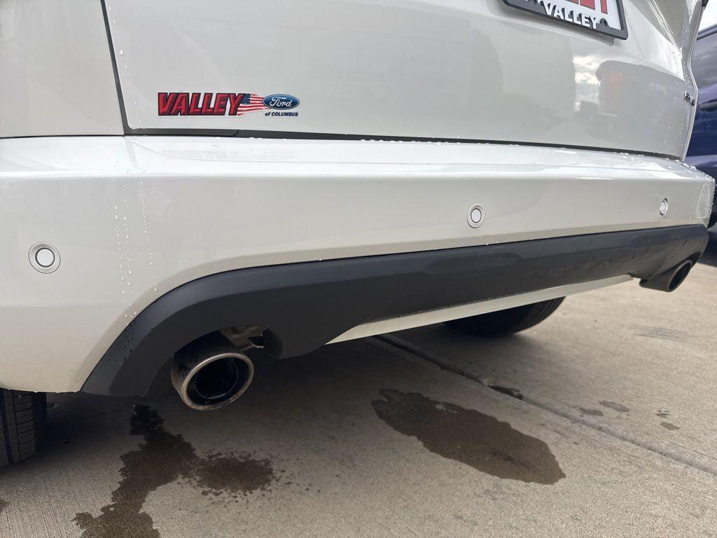 used 2024 Ford Escape car, priced at $25,447