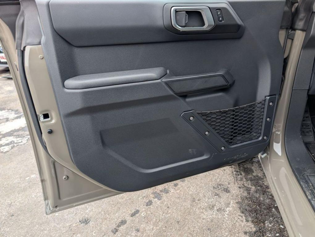 new 2025 Ford Bronco car, priced at $44,820