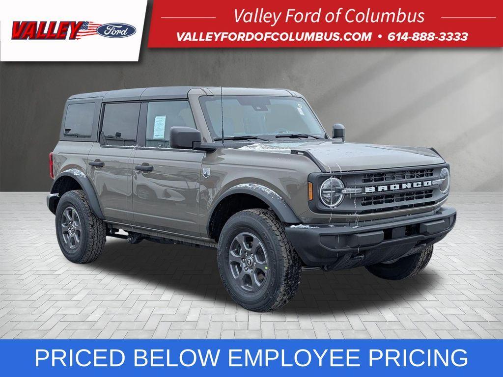 new 2025 Ford Bronco car, priced at $44,213