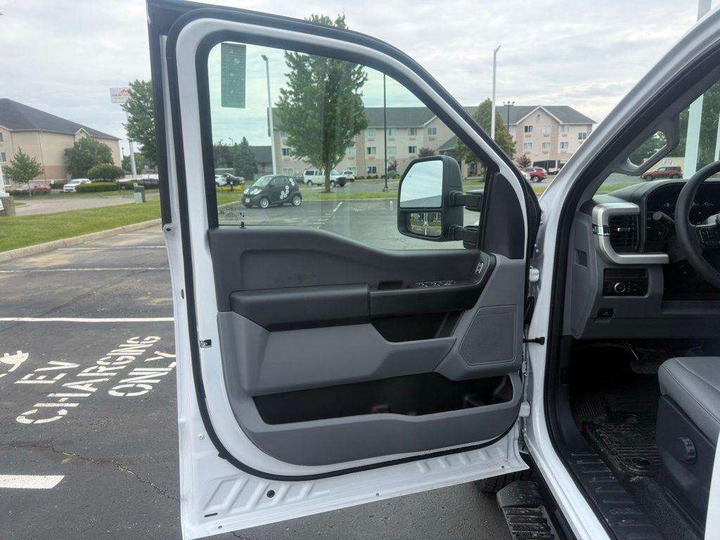 new 2026 Ford F-350 car, priced at $65,479