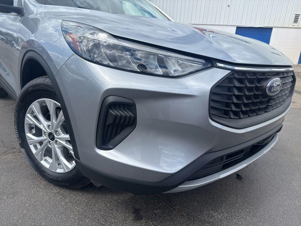 used 2023 Ford Escape car, priced at $23,597