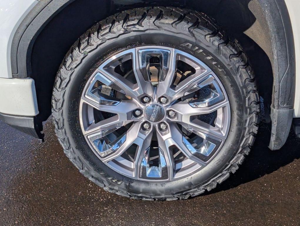 used 2022 GMC Sierra 1500 car, priced at $41,988