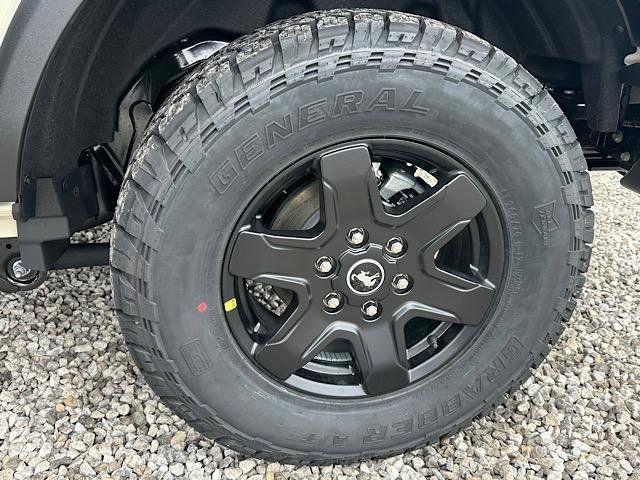 new 2025 Ford Bronco car, priced at $47,396