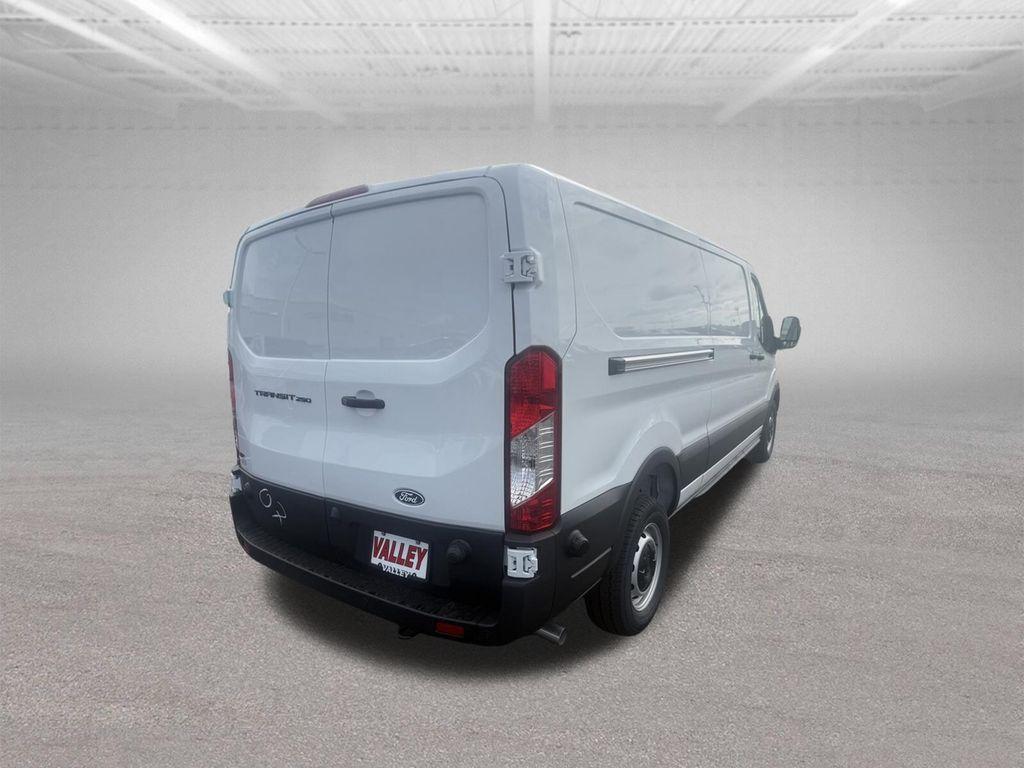 new 2026 Ford Transit-250 car