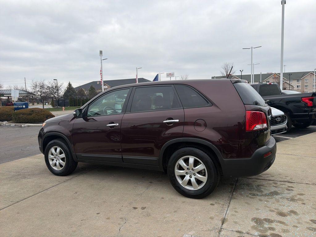 used 2013 Kia Sorento car, priced at $7,989