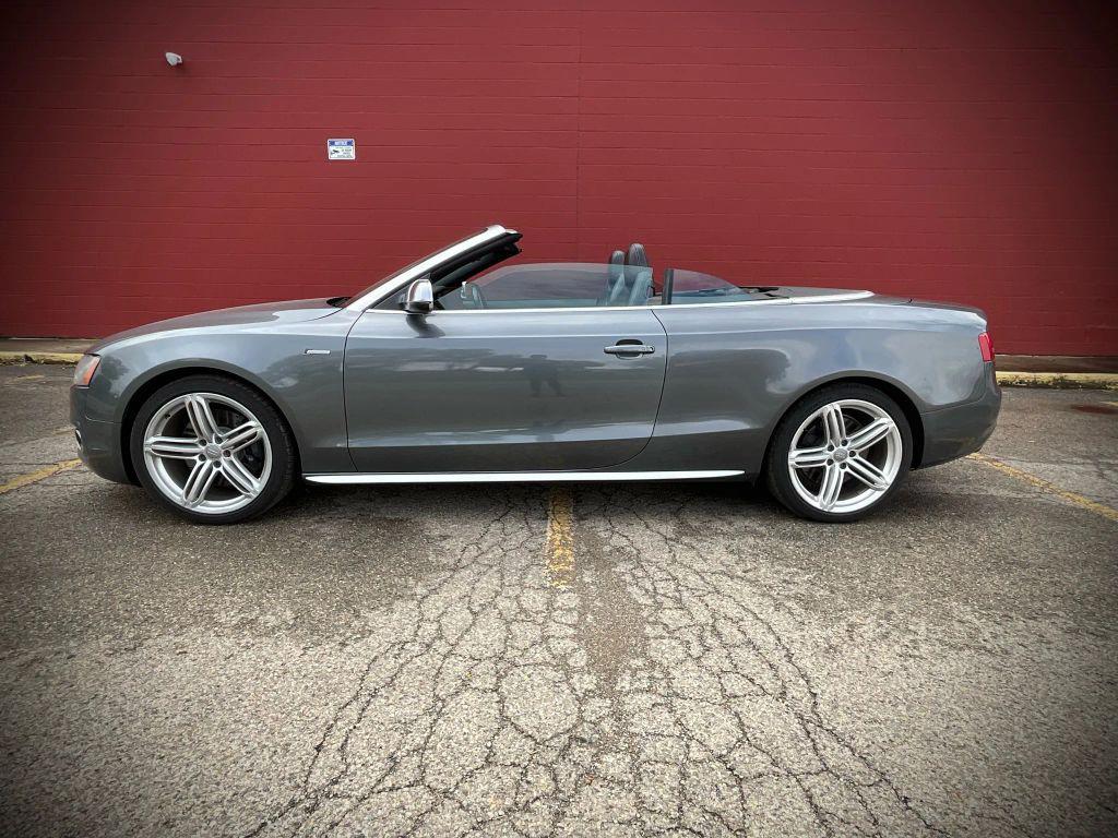 2012 Gray Audi S5