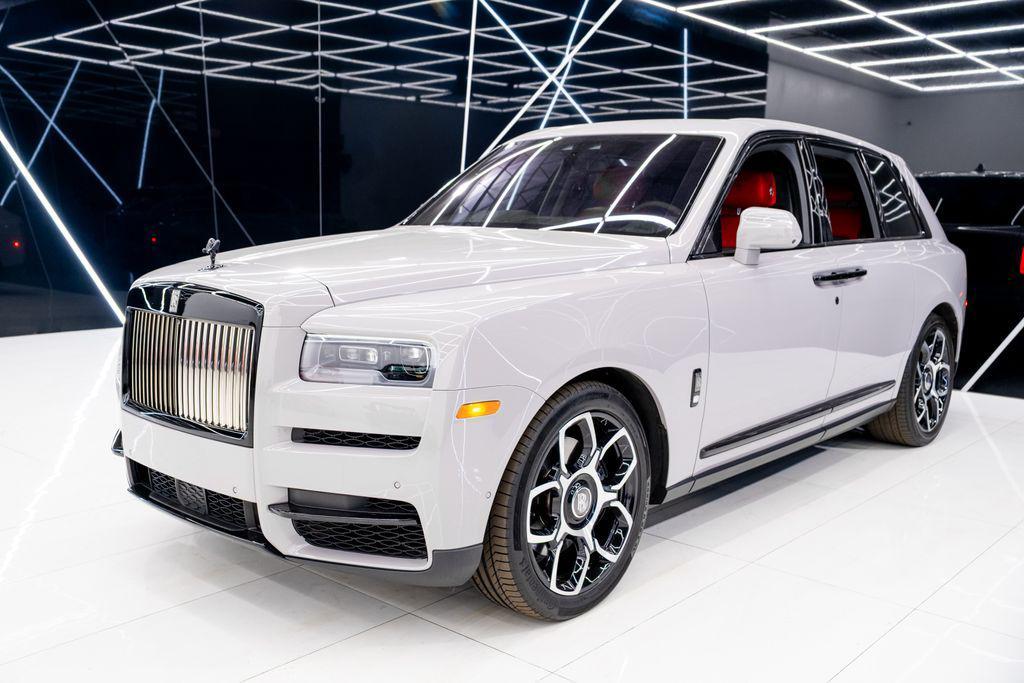 used 2024 Rolls-Royce Cullinan car, priced at $329,980