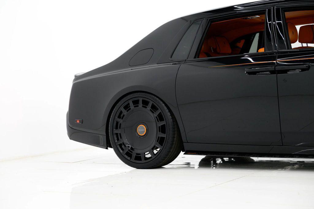 used 2024 Rolls-Royce Phantom car, priced at $699,980