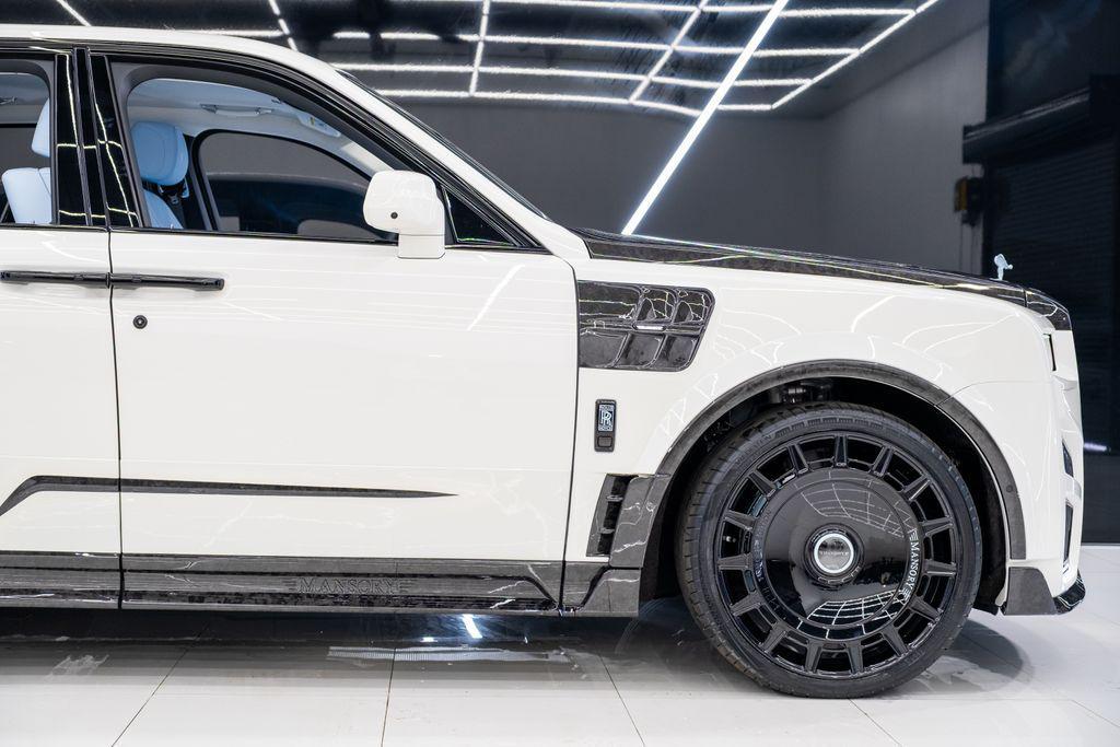 used 2026 Rolls-Royce Cullinan car, priced at $899,980