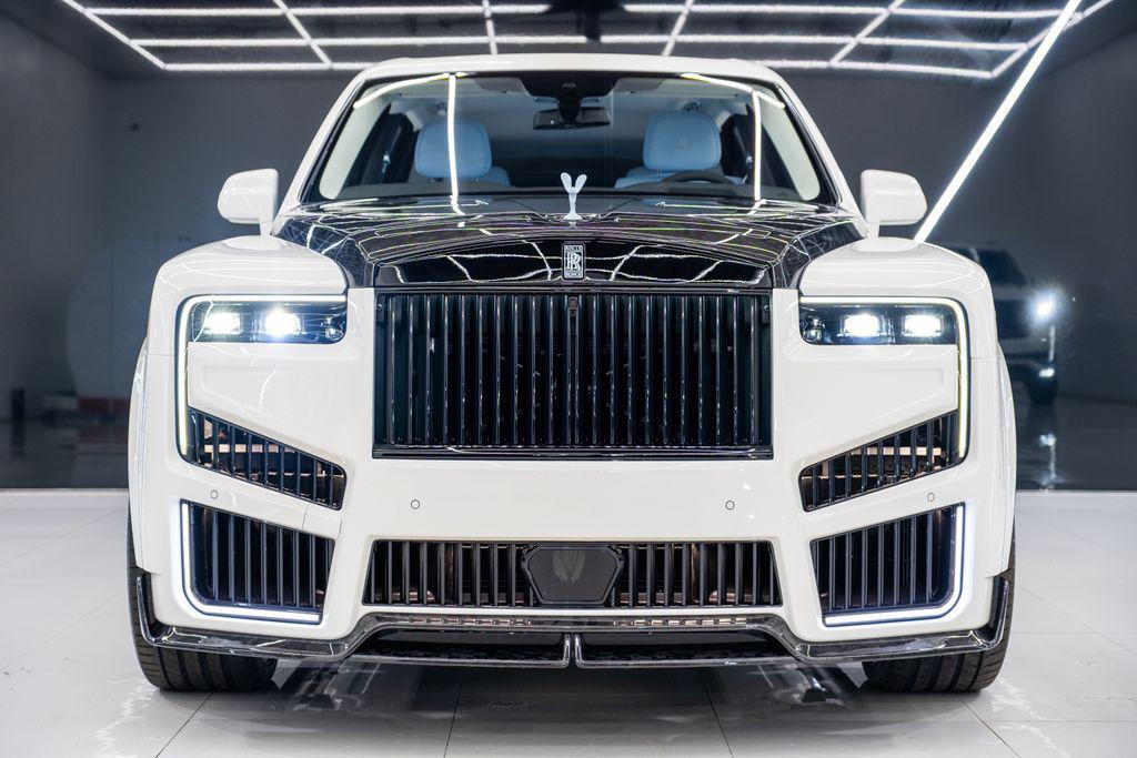 used 2026 Rolls-Royce Cullinan car, priced at $899,980