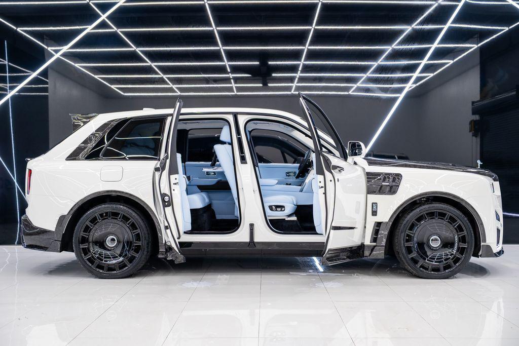 used 2026 Rolls-Royce Cullinan car, priced at $899,980