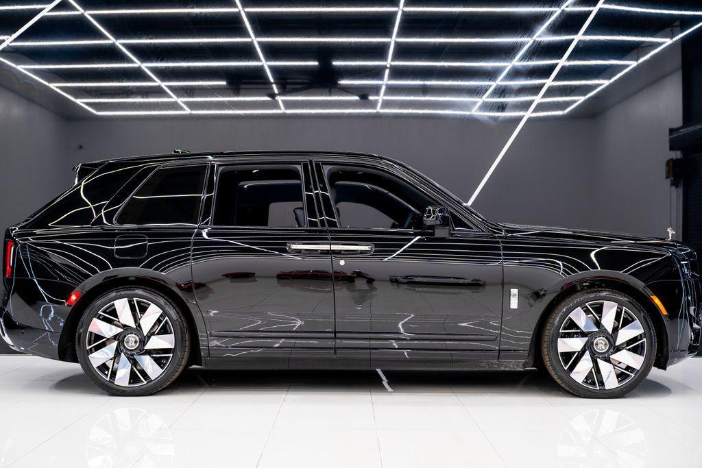 used 2026 Rolls-Royce Cullinan car, priced at $459,980