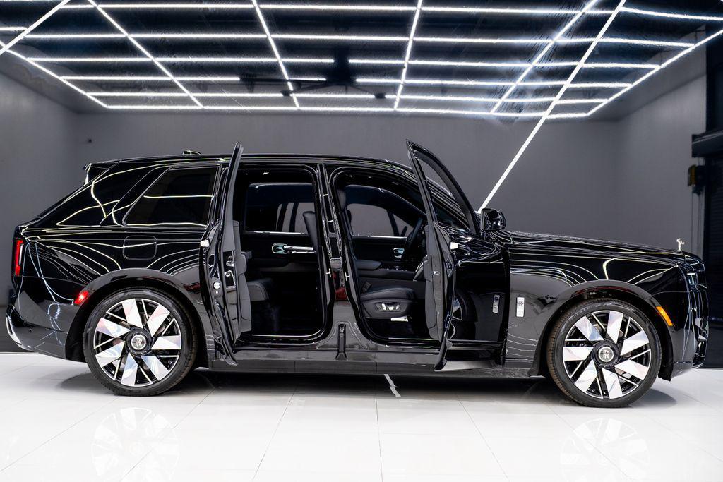 used 2026 Rolls-Royce Cullinan car, priced at $459,980