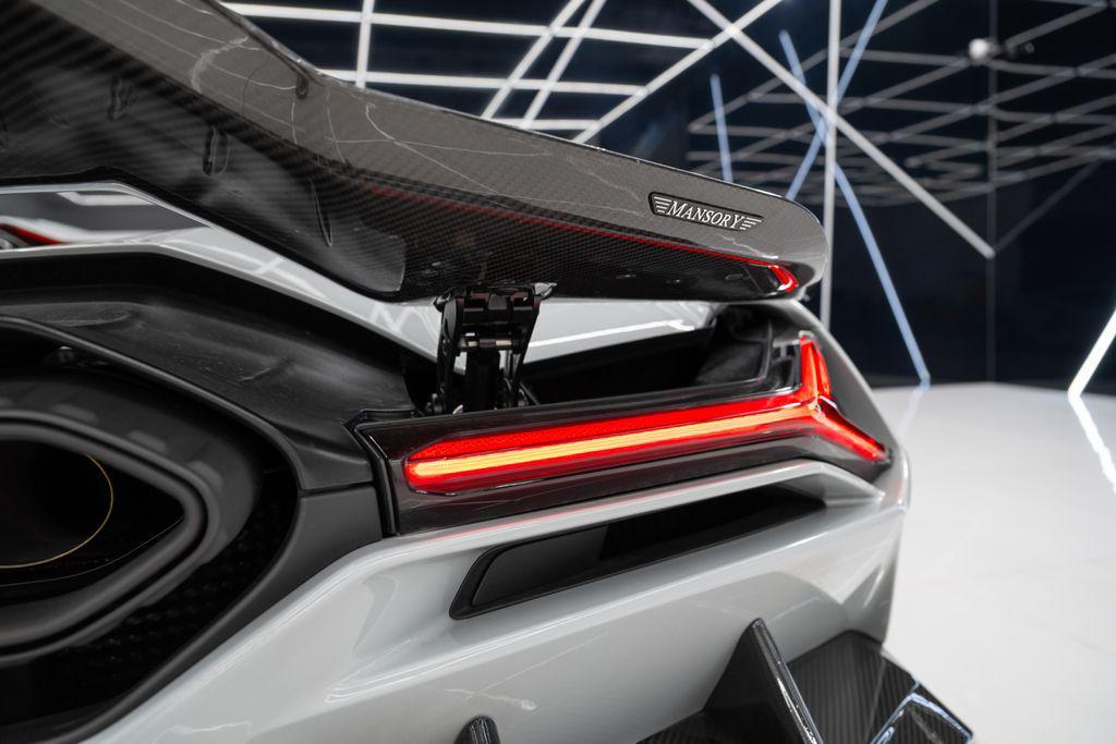 used 2025 Lamborghini Revuelto car, priced at $999,980