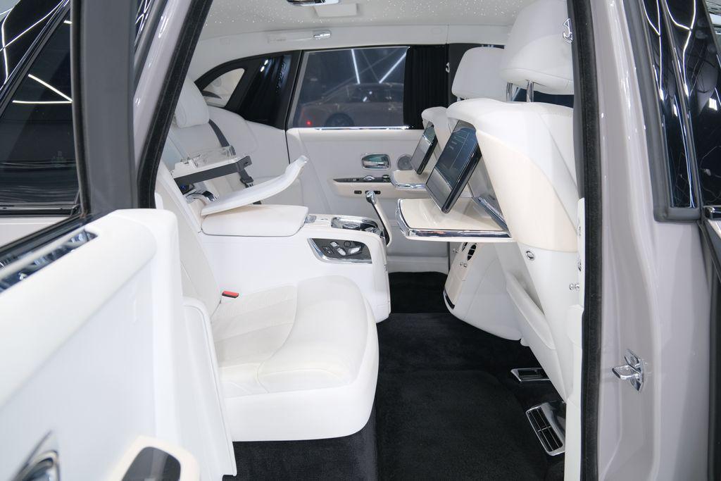 used 2023 Rolls-Royce Phantom car, priced at $499,980