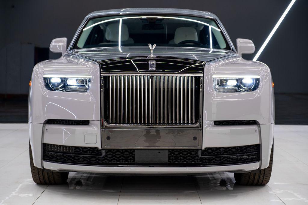 used 2023 Rolls-Royce Phantom car, priced at $499,980