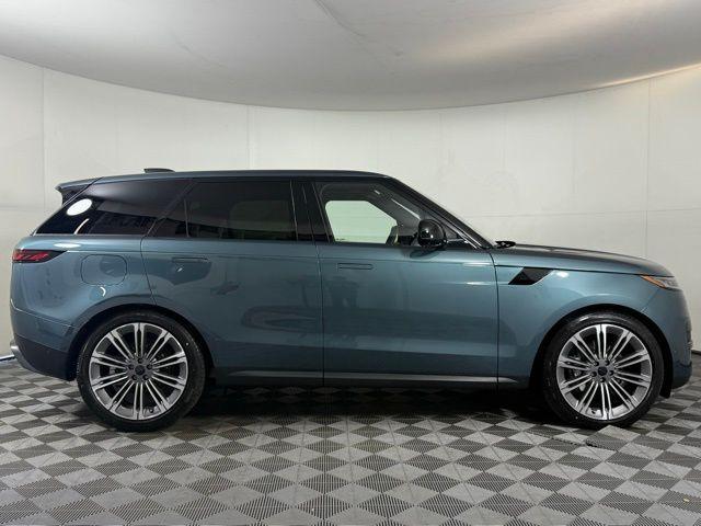 new 2026 Land Rover Range Rover Sport car, priced at $91,395