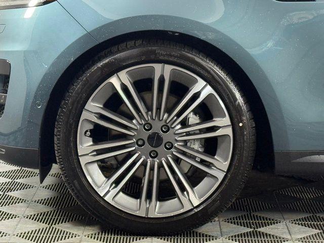 new 2026 Land Rover Range Rover Sport car, priced at $91,395