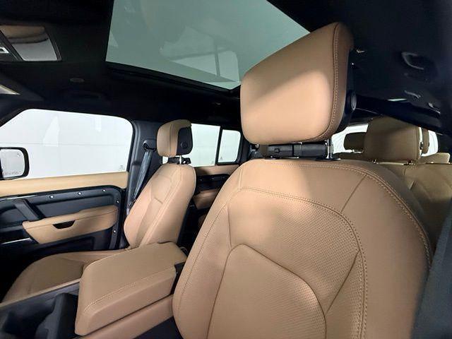 new 2026 Land Rover Defender car