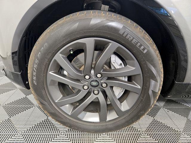used 2023 Land Rover Discovery car, priced at $39,406