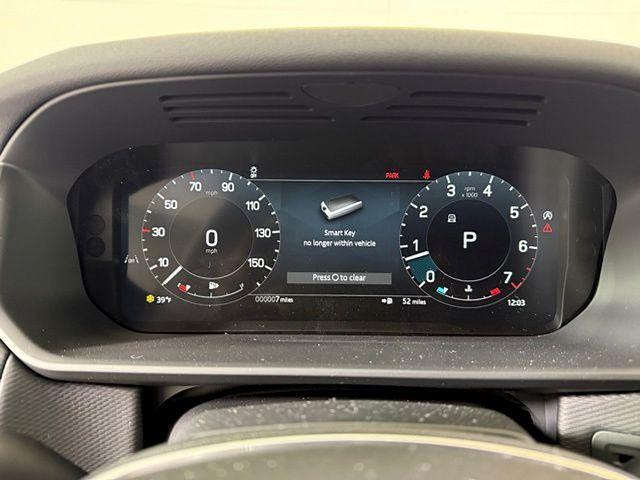 used 2025 Land Rover Discovery car, priced at $75,020