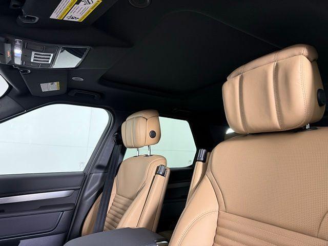 used 2025 Land Rover Discovery car, priced at $75,020