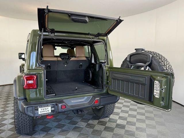 used 2021 Jeep Wrangler Unlimited car, priced at $37,527