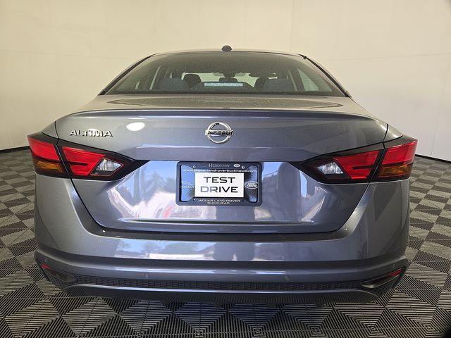 used 2020 Nissan Altima car, priced at $15,127